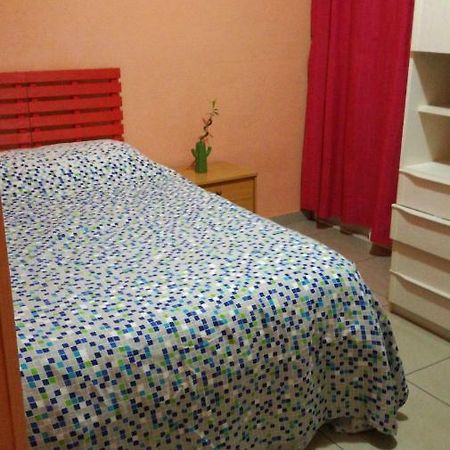 Comoda Habitacion San Vicente Raspeig Exterior foto
